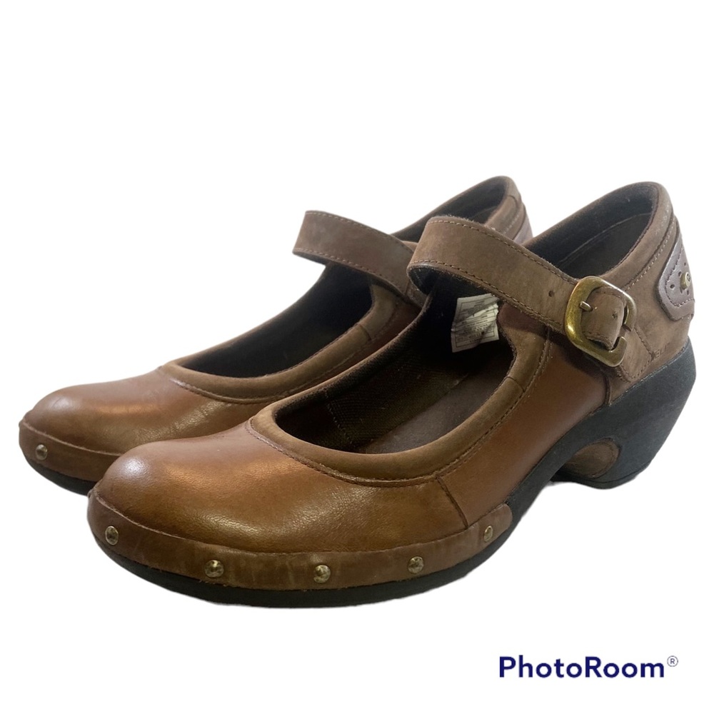 MERRELL - Brown Coffee Leather and Suede Buckle Mary Janes - Size 8.5M